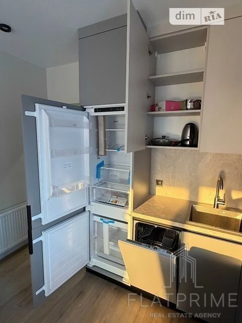Продажа 1к квартиры 30 кв. м по ул. Михаила Максимовича 24 •