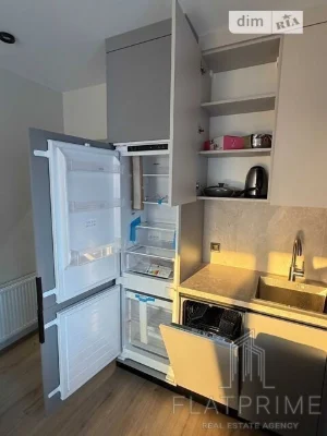 Продажа 1к квартиры 30 кв. м по ул. Михаила Максимовича 24 •