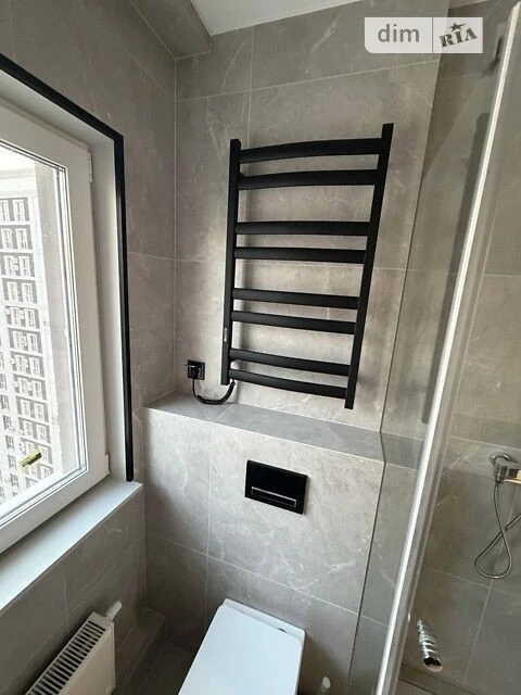 Продажа 1к квартиры 30 кв. м по ул. Михаила Максимовича 24 •