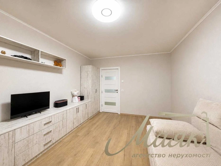 Продаж 1 квартири з ремонтом у ЖК The Lakes, Голосіївський р