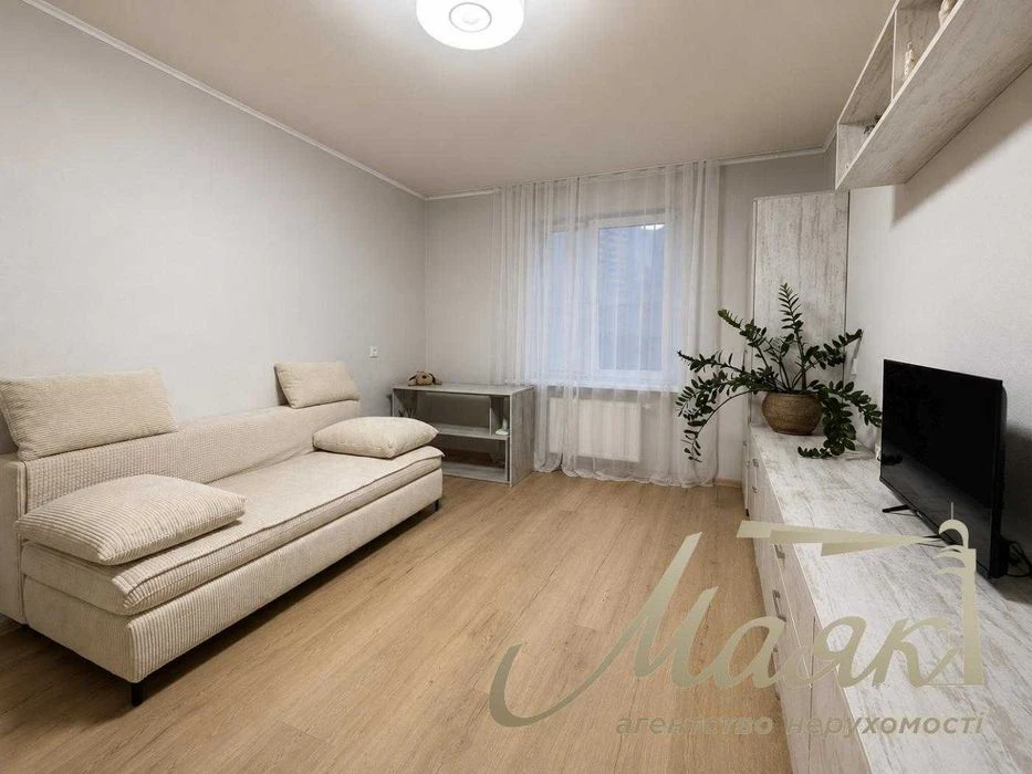 Продаж 1 квартири з ремонтом у ЖК The Lakes, Голосіївський р