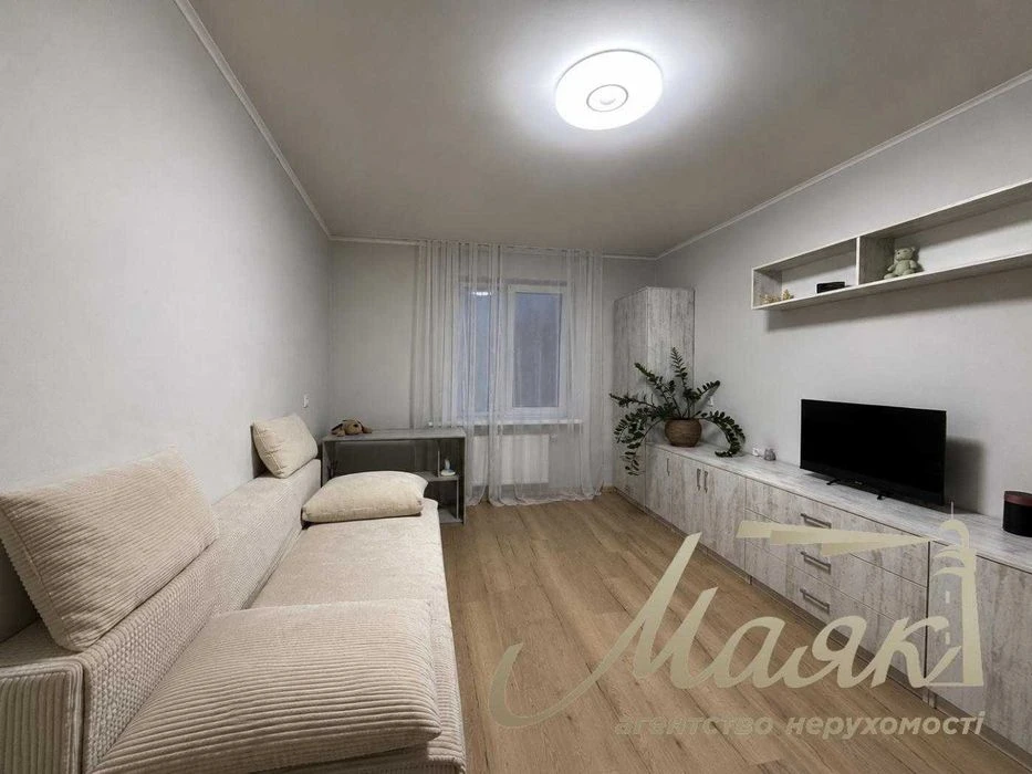 Продаж 1 квартири з ремонтом у ЖК The Lakes, Голосіївський р