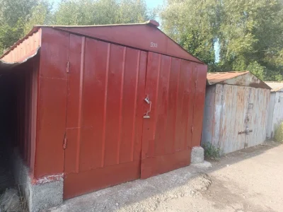 гараж Левандівка, Олесницького