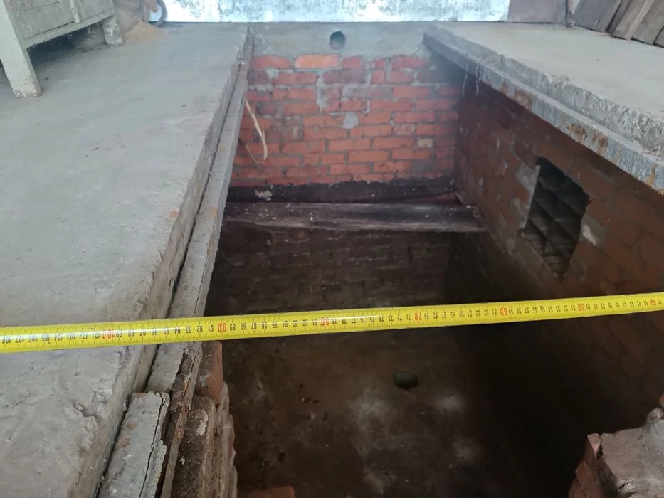 гараж Левандівка, Олесницького