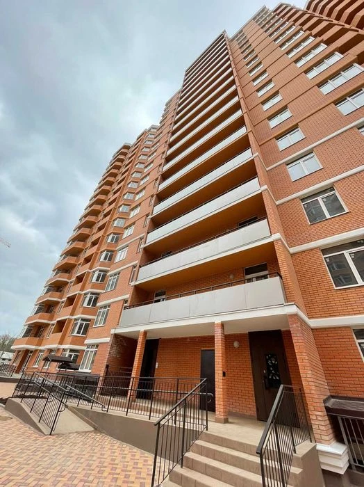 Продам 1-кім картиру в ЖК Реал Парк. Овідіопольська дорога.