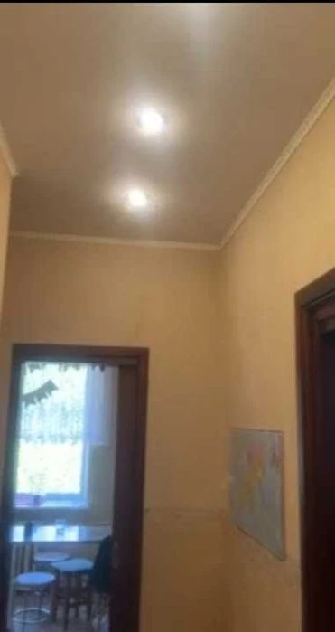 Продам 3-х кімн. квартиру по вул.Незалежноі Украіни