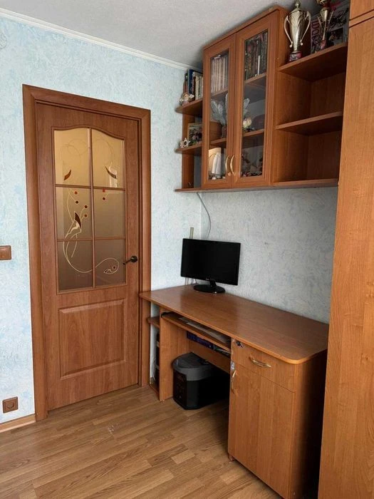 Продаж 2к квартири РЕМОНТ 4/5ц 31,2/21,2/10м² вул.Тракт Глин