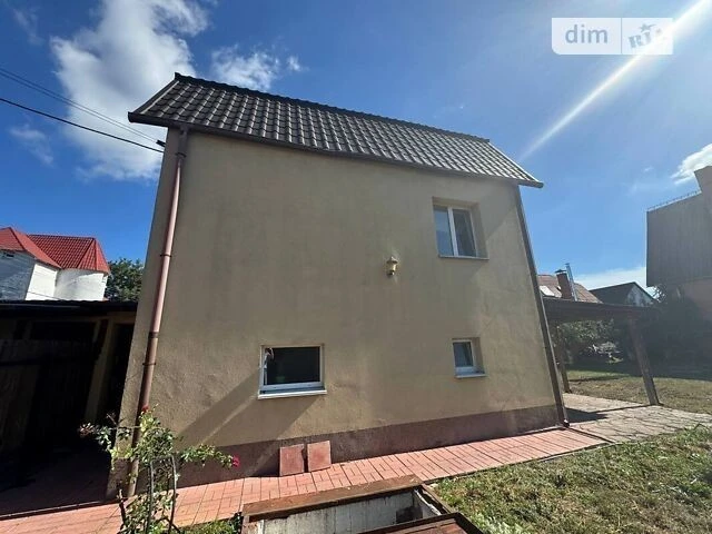 Продаж 2 поверхового будинку з ділянкою на 6 соток, 115 кв.