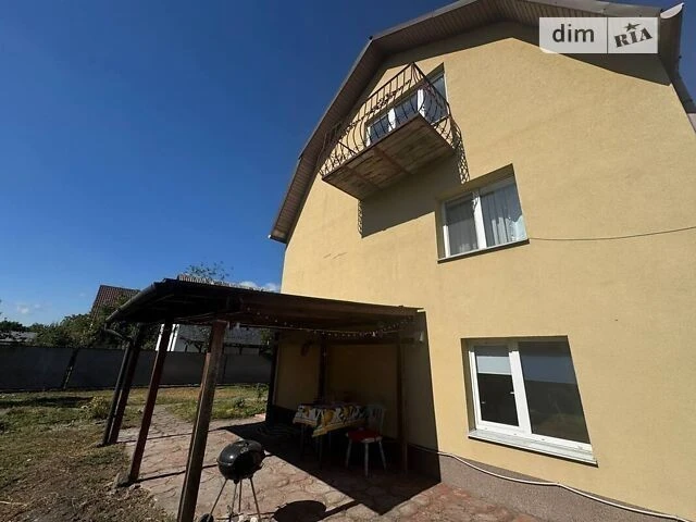 Продаж 2 поверхового будинку з ділянкою на 6 соток, 115 кв.
