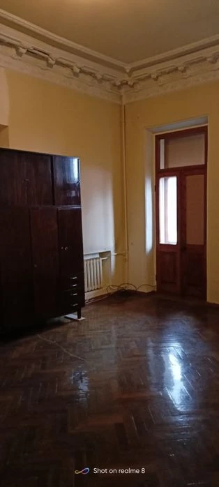 4-room apartment 136 m, Center. Darvina st. 31,
