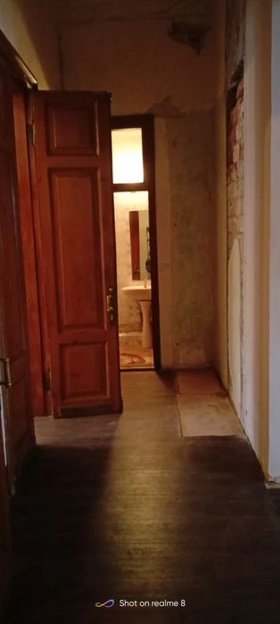 4-room apartment 136 m, Center. Darvina st. 31,