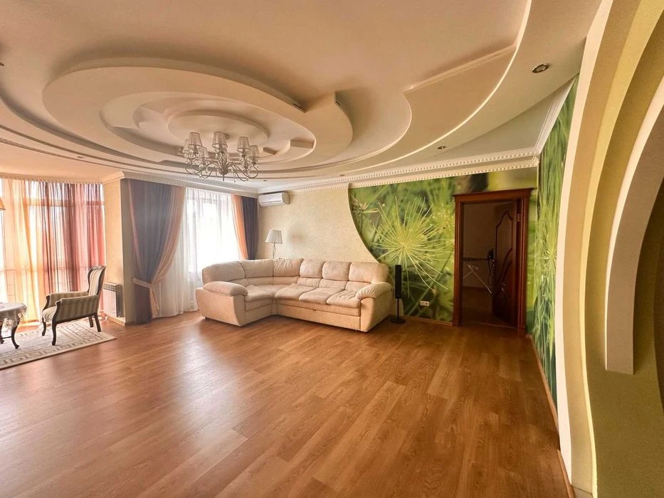 Продам 3 кімнатну квартиру