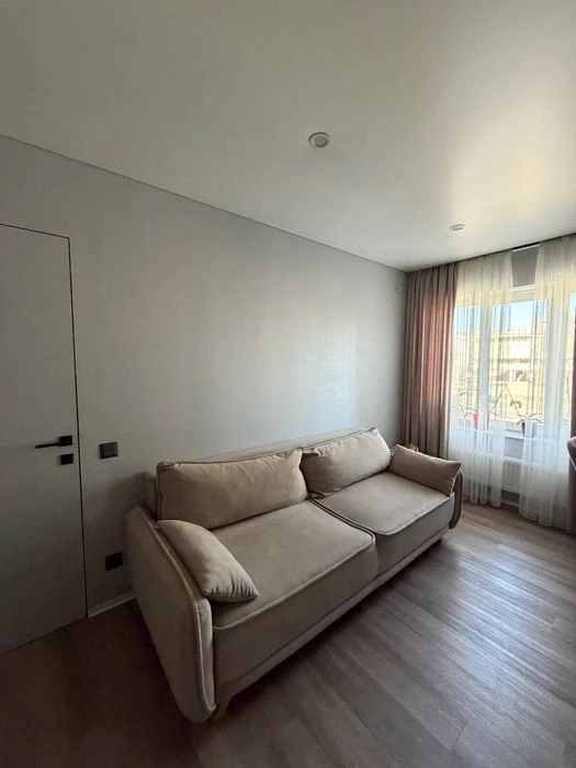Продаж 2 кімнатної квартири в центрі Чернігова