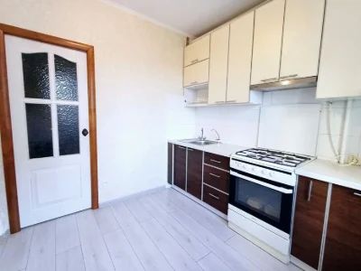 Продаж 3 кімн квартири по Пр Перемоги. Центр. Меблі. Сертифі