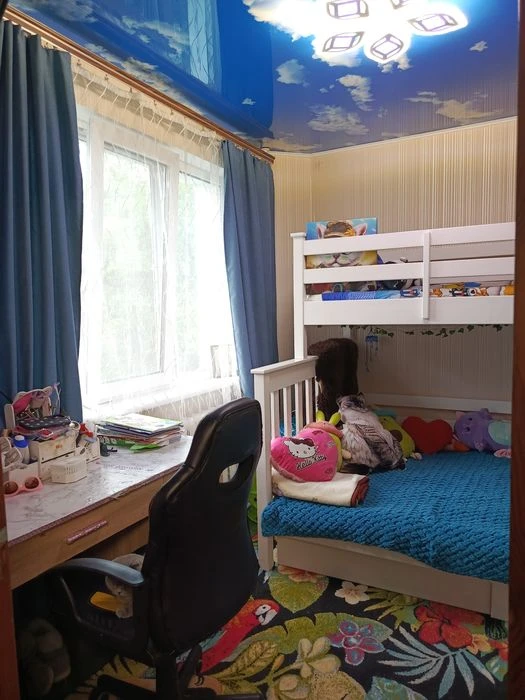 Продаж 3 кімн. кв.2 поверх  Ремзавод