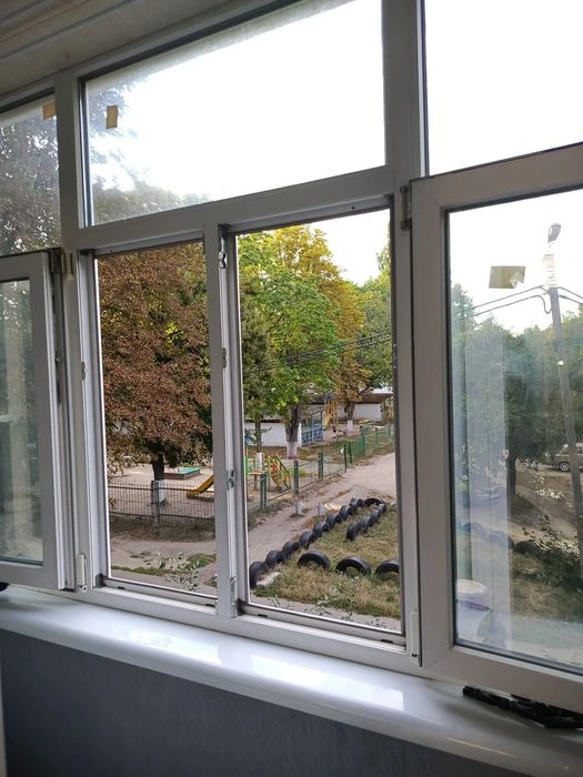 Продаж 3 кімн. кв.2 поверх  Ремзавод