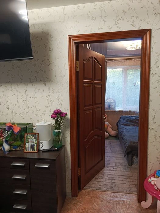 Продаж 3 кімн. кв.2 поверх  Ремзавод