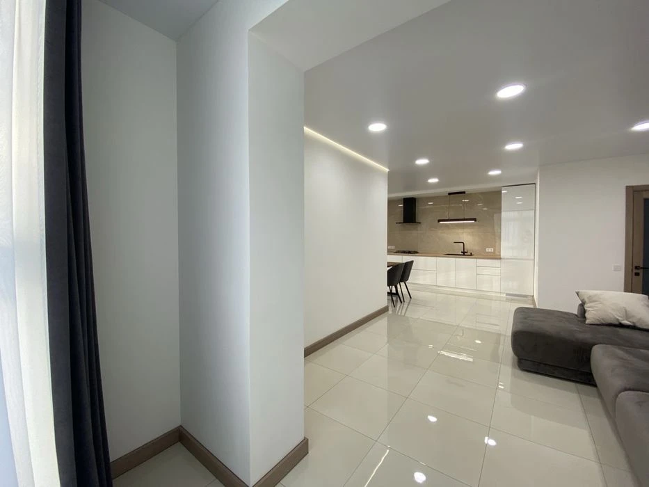Елітна квартира 75 м² з ремонтом та технікою в ЖК Ковалівськ