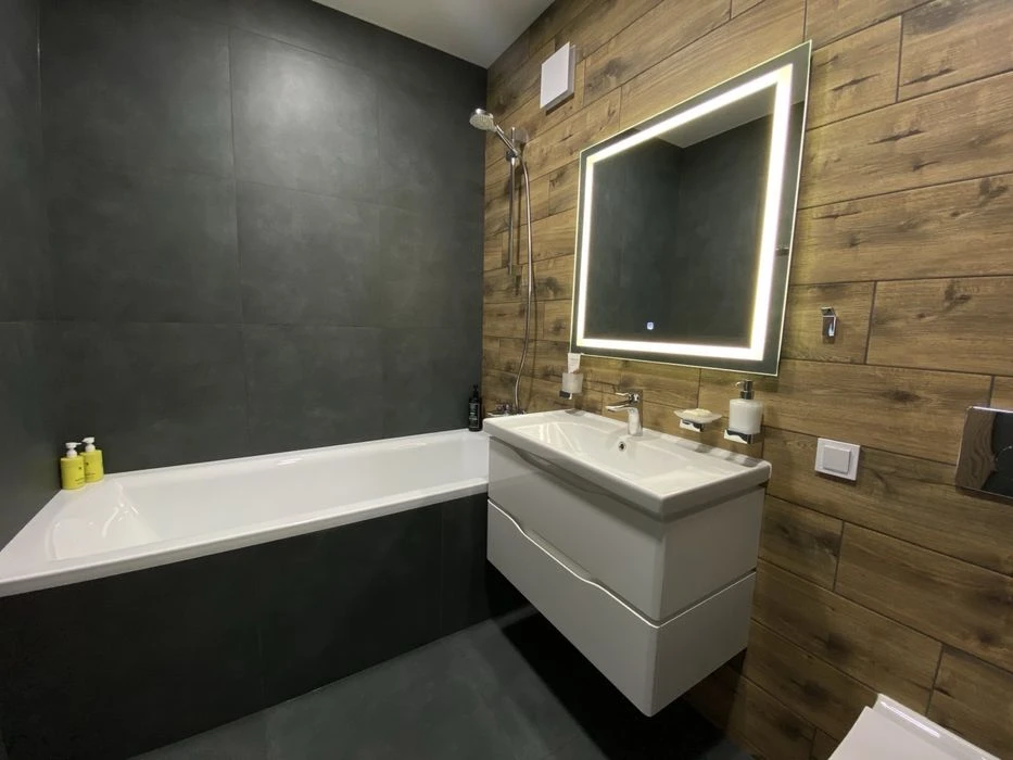 Елітна квартира 75 м² з ремонтом та технікою в ЖК Ковалівськ