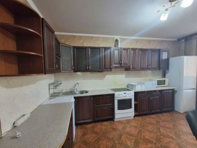 3-кім. кв. з ремонтом на Митниці , р-н" Дніпроплази". Актуал