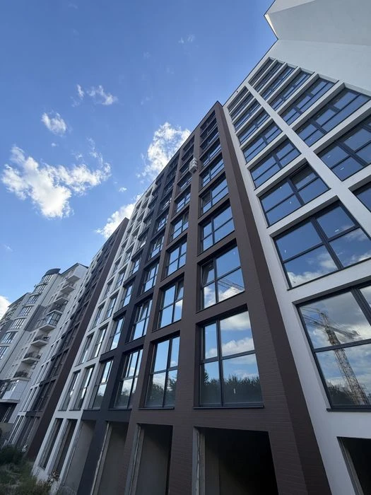 Продаж квартири новобудова будинок на єтапі здачі Щербанюка