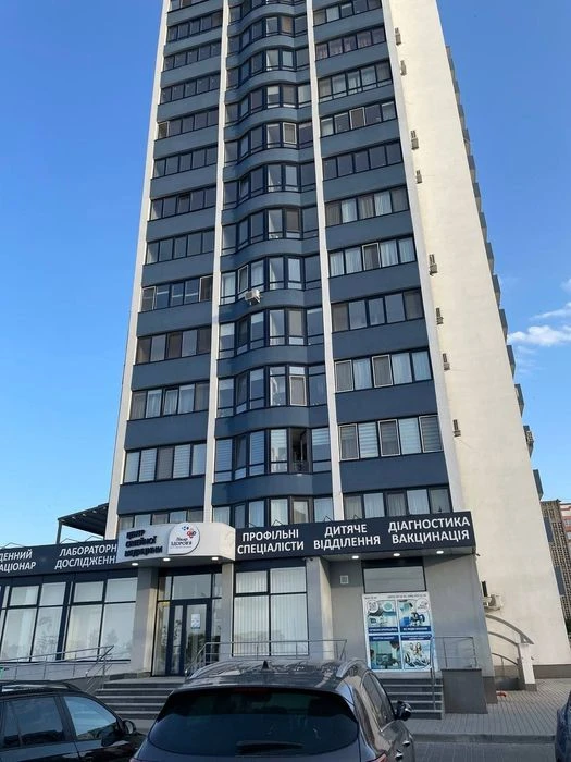 Квартира з ремонтом в новобудові біля Дніпра