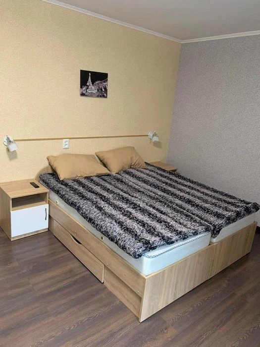 Rent a large house. Vinnytsia. 10 rooms. 20 sleeping places