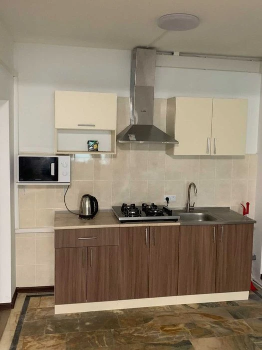 Rent a large house. Vinnytsia. 10 rooms. 20 sleeping places
