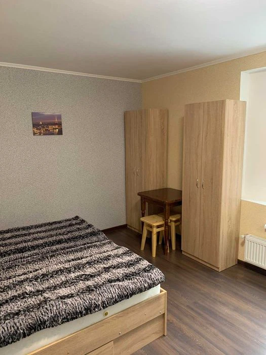 Rent a large house. Vinnytsia. 10 rooms. 20 sleeping places