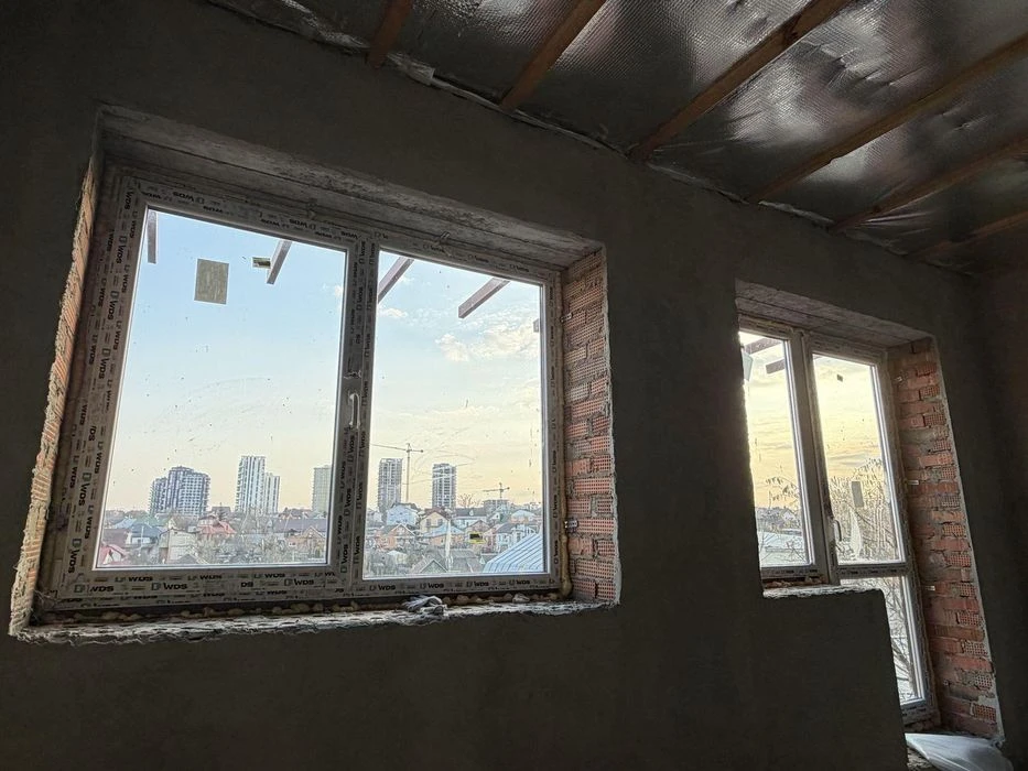 Продається 2-х поверховий будинок 125 м², на Кореї