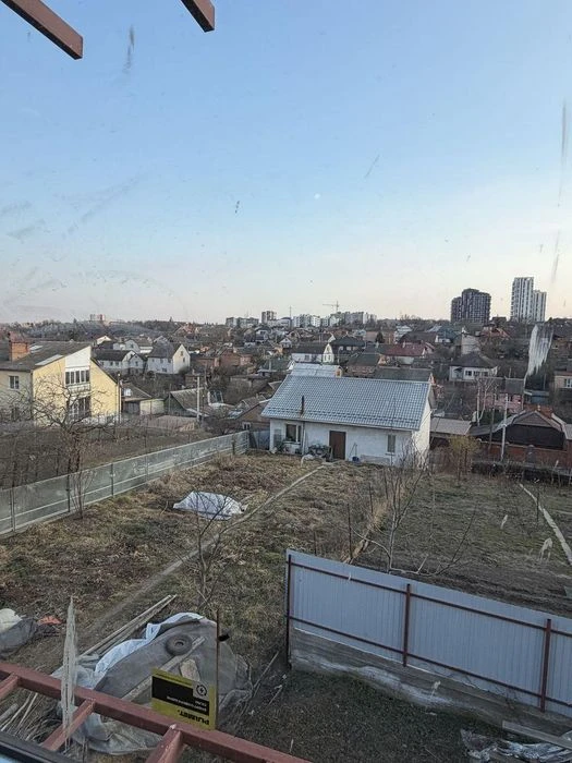 Продається 2-х поверховий будинок 125 м², на Кореї