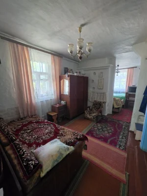 будинок в селі Слобідка 63.5 м кв. 71 сотка землі Вінницької