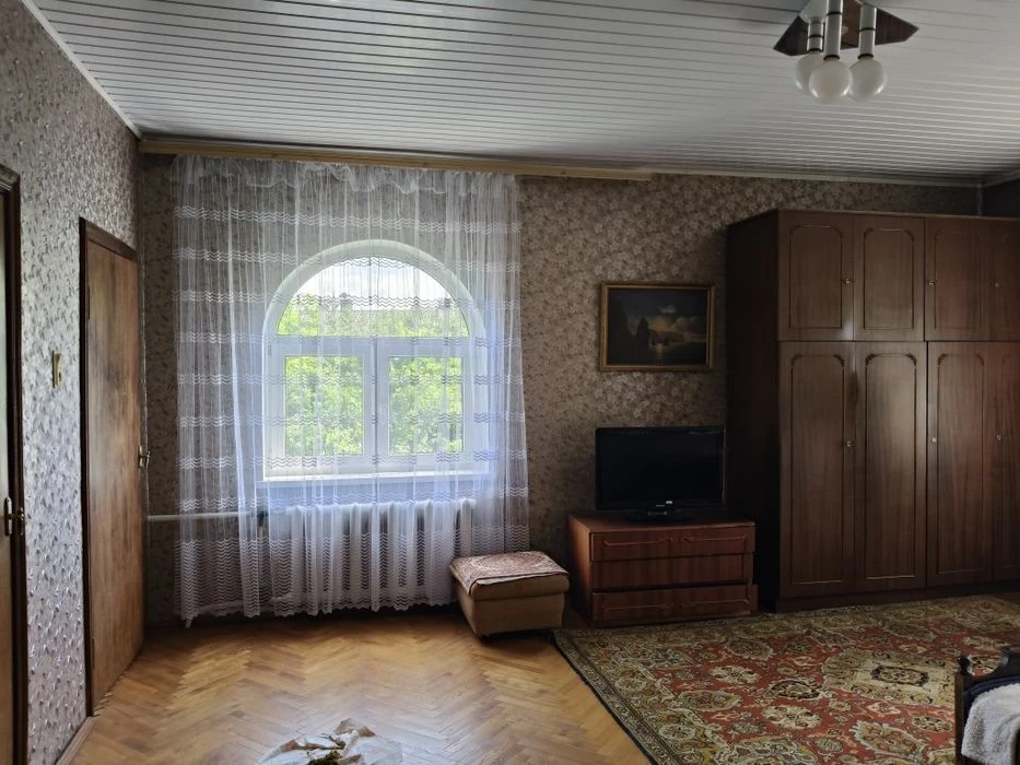 Продаж будинку на Корбутівці!