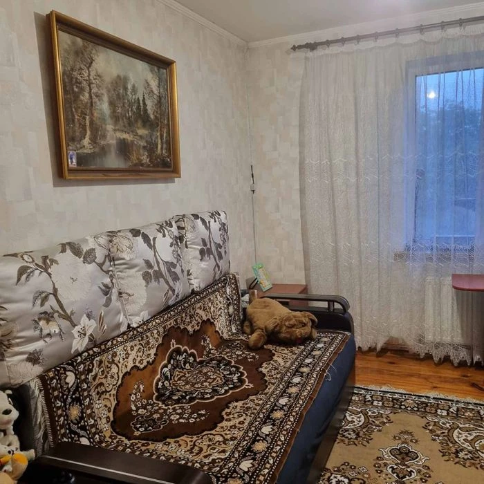 Продається двухповерховий будинокпо провулку Капітульний