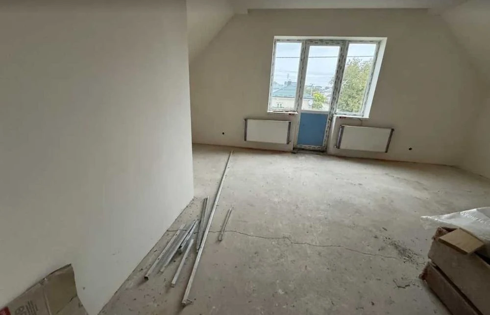 Продаж двоповерхового будинку(223кв.м.) з земельною ділянкою