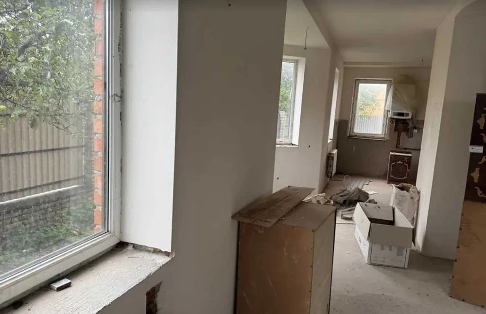 Продаж двоповерхового будинку(223кв.м.) з земельною ділянкою
