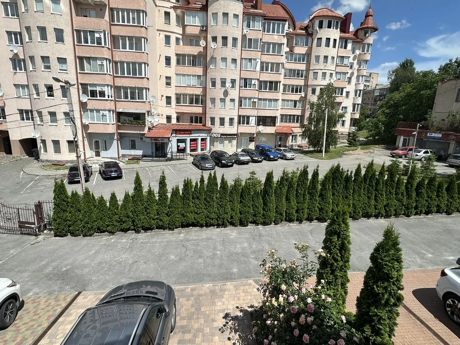 Продається елітний котедж в м.Тернопіль