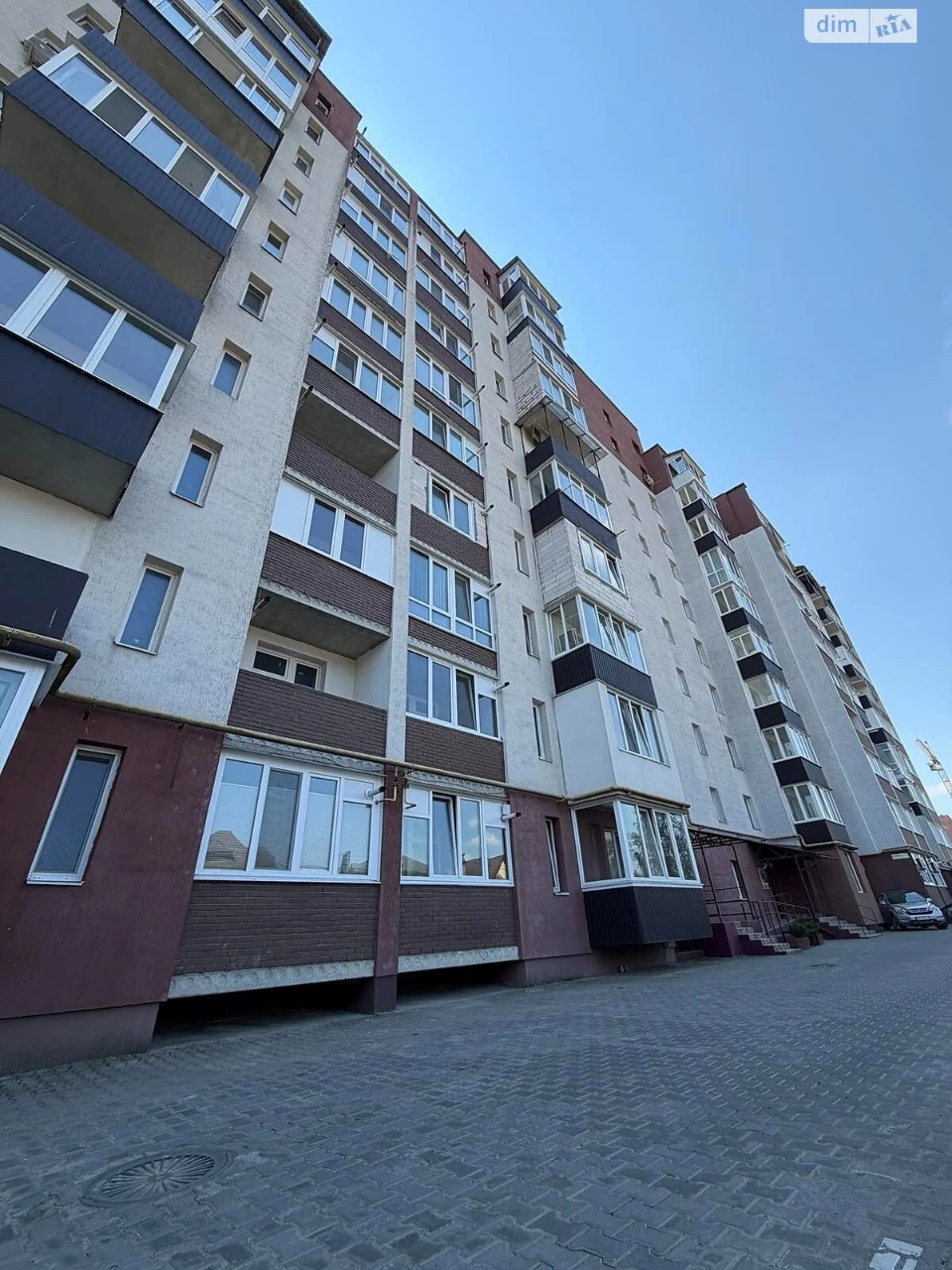 Продаж Квартира Виставка