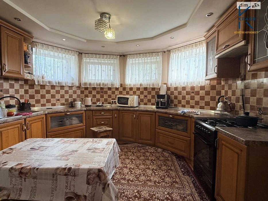 Продаж шикарного будинку 300 м2 р-н Автовокзалу