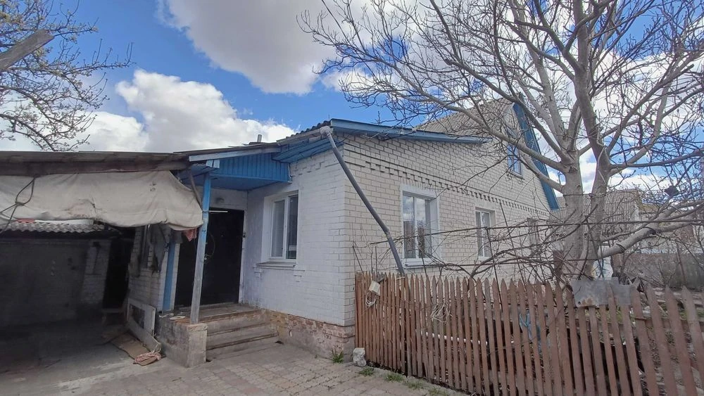 продам окремий будинок Старий Білоус