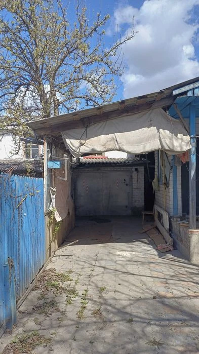 продам окремий будинок Старий Білоус