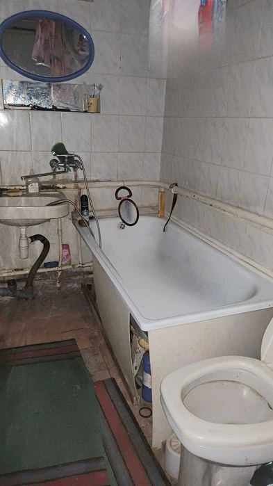 продам окремий будинок Старий Білоус