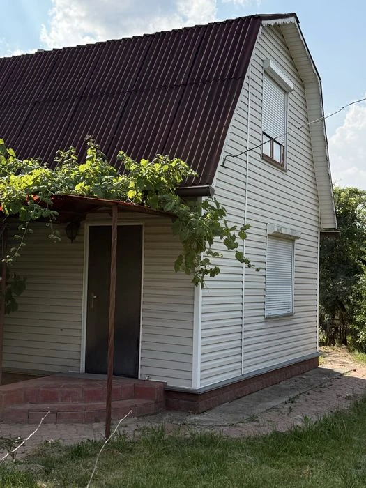 Продаж будинку біля озера в межах Чернігова, СТ «Весна» (рай