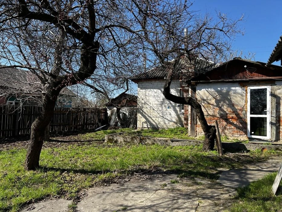 Продаж 3-х кімн будинку по вул Висока 36. Сертифікат.