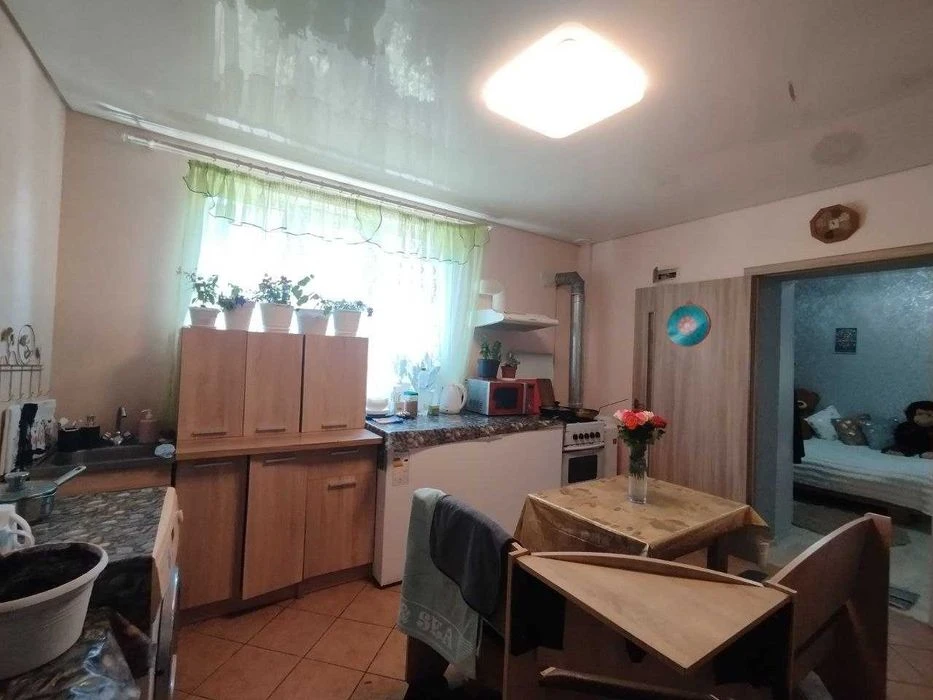 Продам 5комн. дом на Немышле, метро "Дворец Спорта", Новые Д