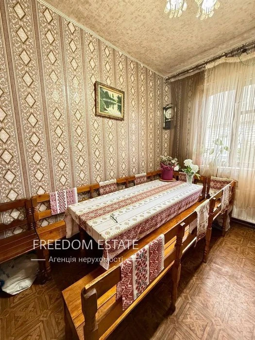 89 тыс. $‼️‼️ДОМ с озером 195 м2 /Змиев/ 40 соток