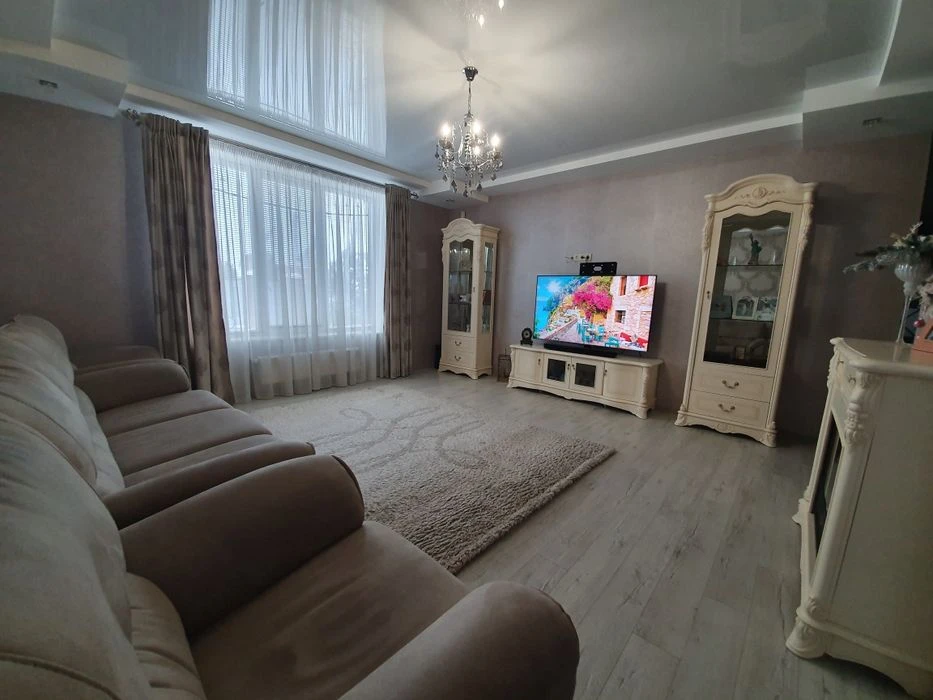 Продам будинок наприкінці Роменської