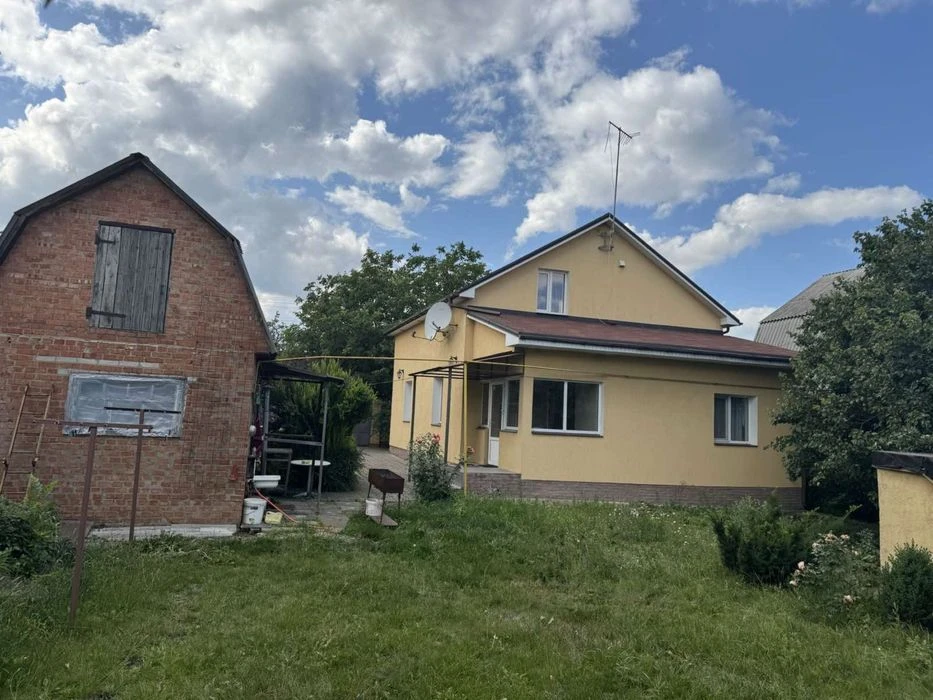 Продам будинок вул. Роменська