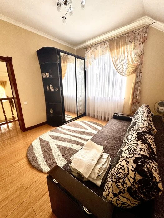 Продам будинок Казацький проспект