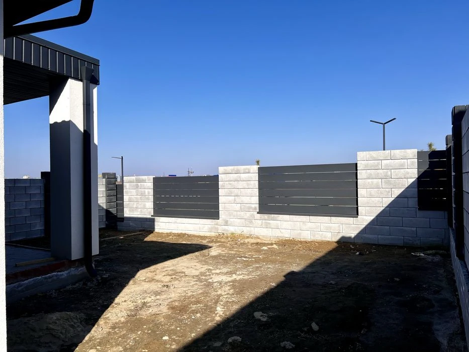 Котедж біля самого Епіцентру, від забудовника